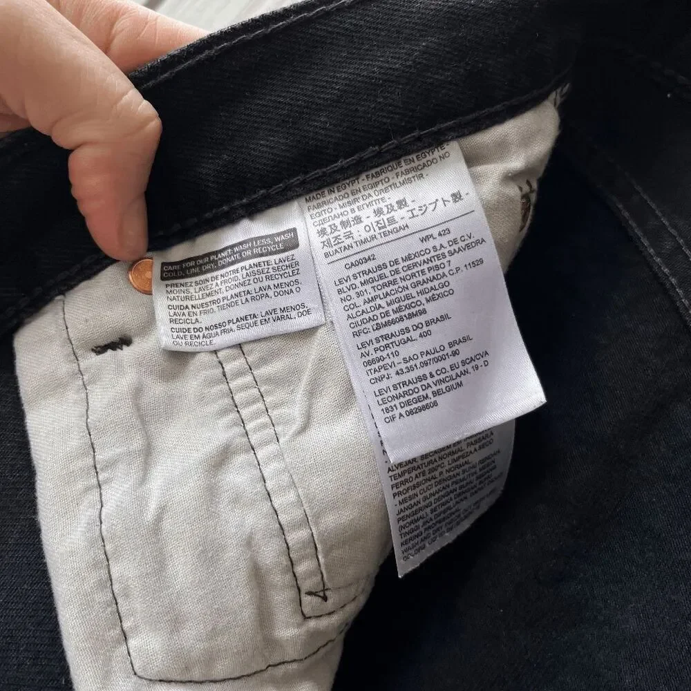 Levi’s 501 Black Jeans Men’s W36 L30 – Button Fly – Near New – Made 2021